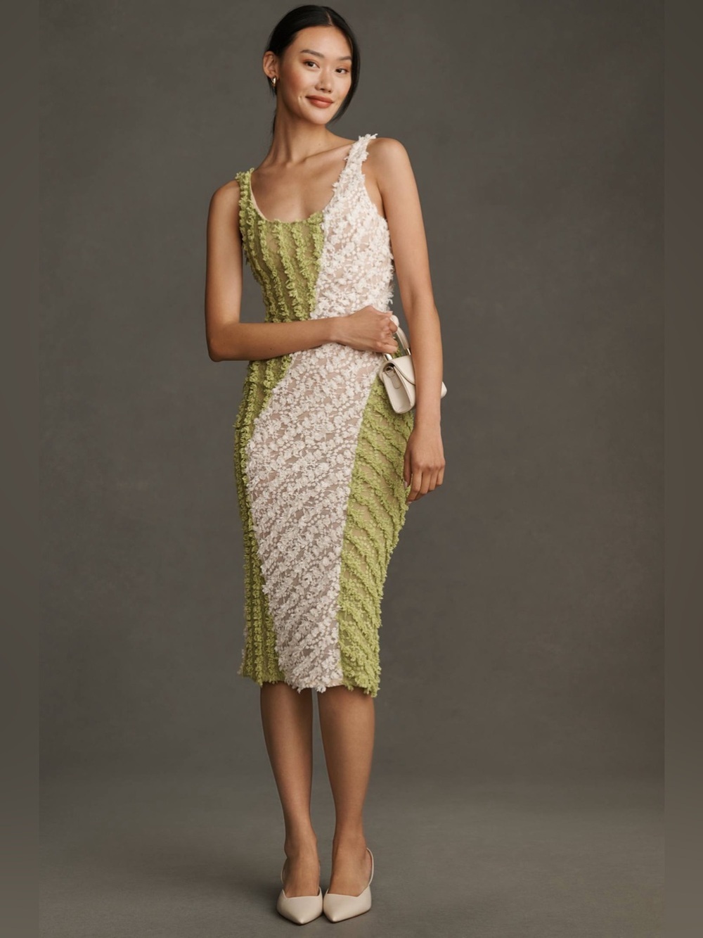 Selva Negra Two-Tone Green Mesh Textured Sleeveless Midi Dress Medium